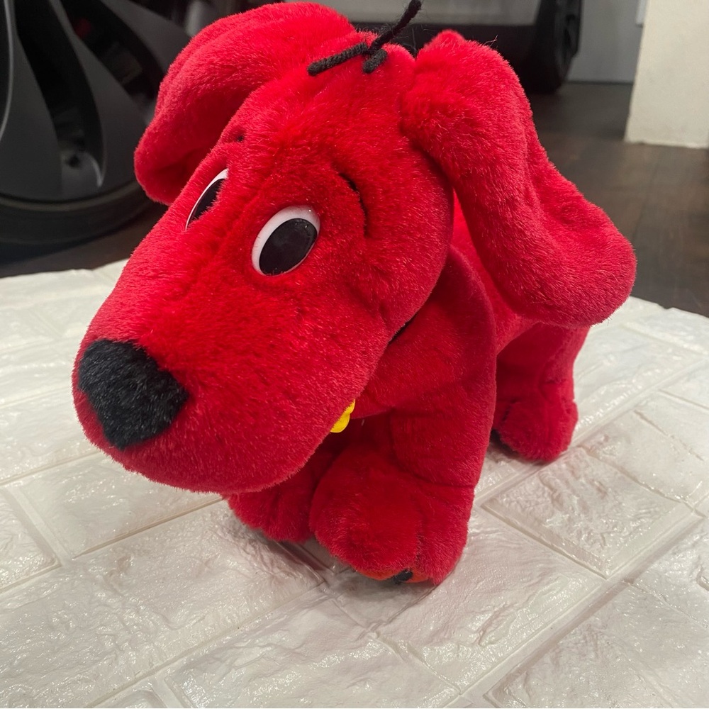 Vintage Scholastic Clifford The Big Red Dog 11" Plush Toy
